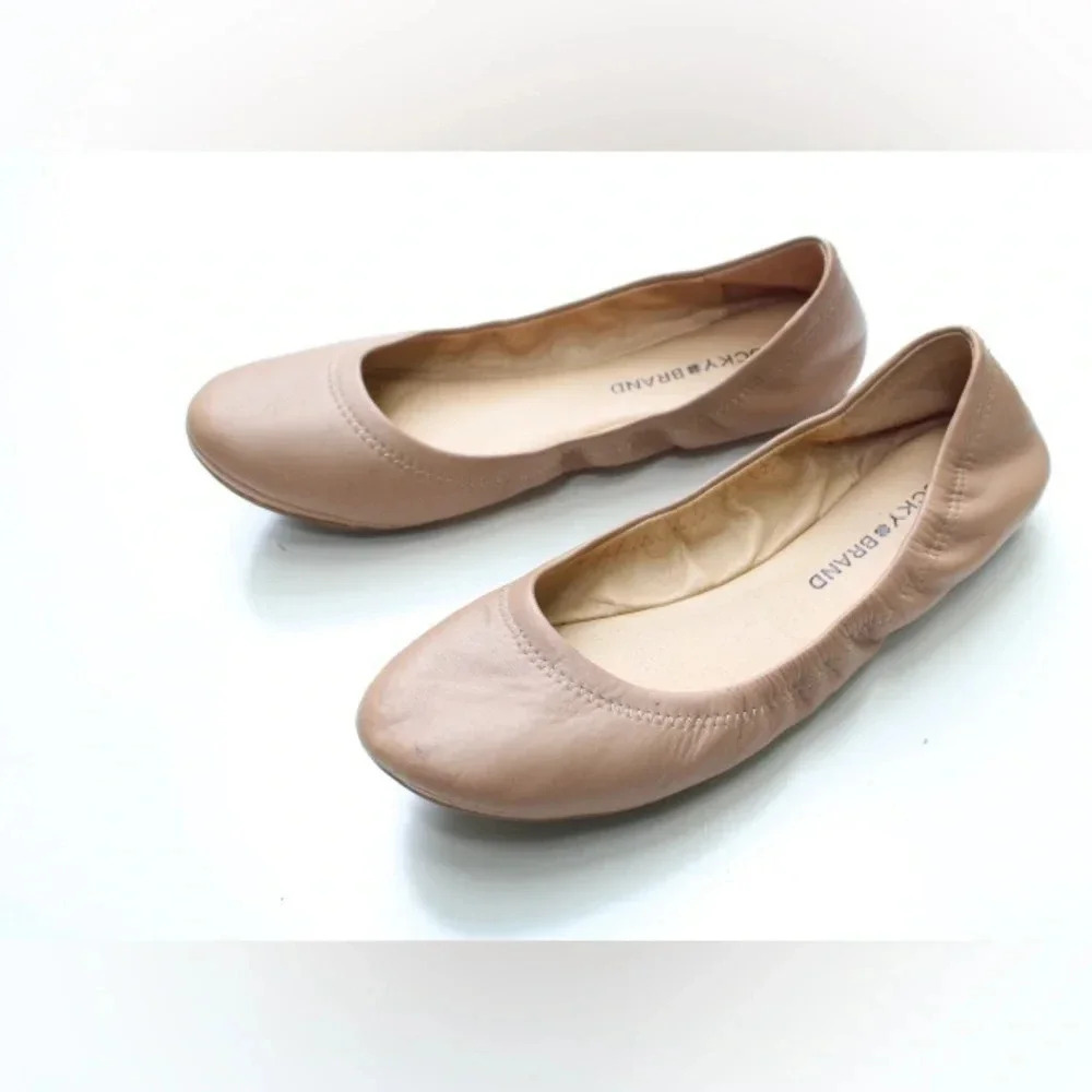 Lucky Brand Nude/Tan Leather Ballet Flats